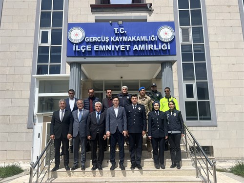 Sayın Kaymakamımız Muhammed Öztaş İlçe Emniyet Amirliği Personelinin 10 Nisan Polis Haftasını ve Ramazan Bayramını Kutladı